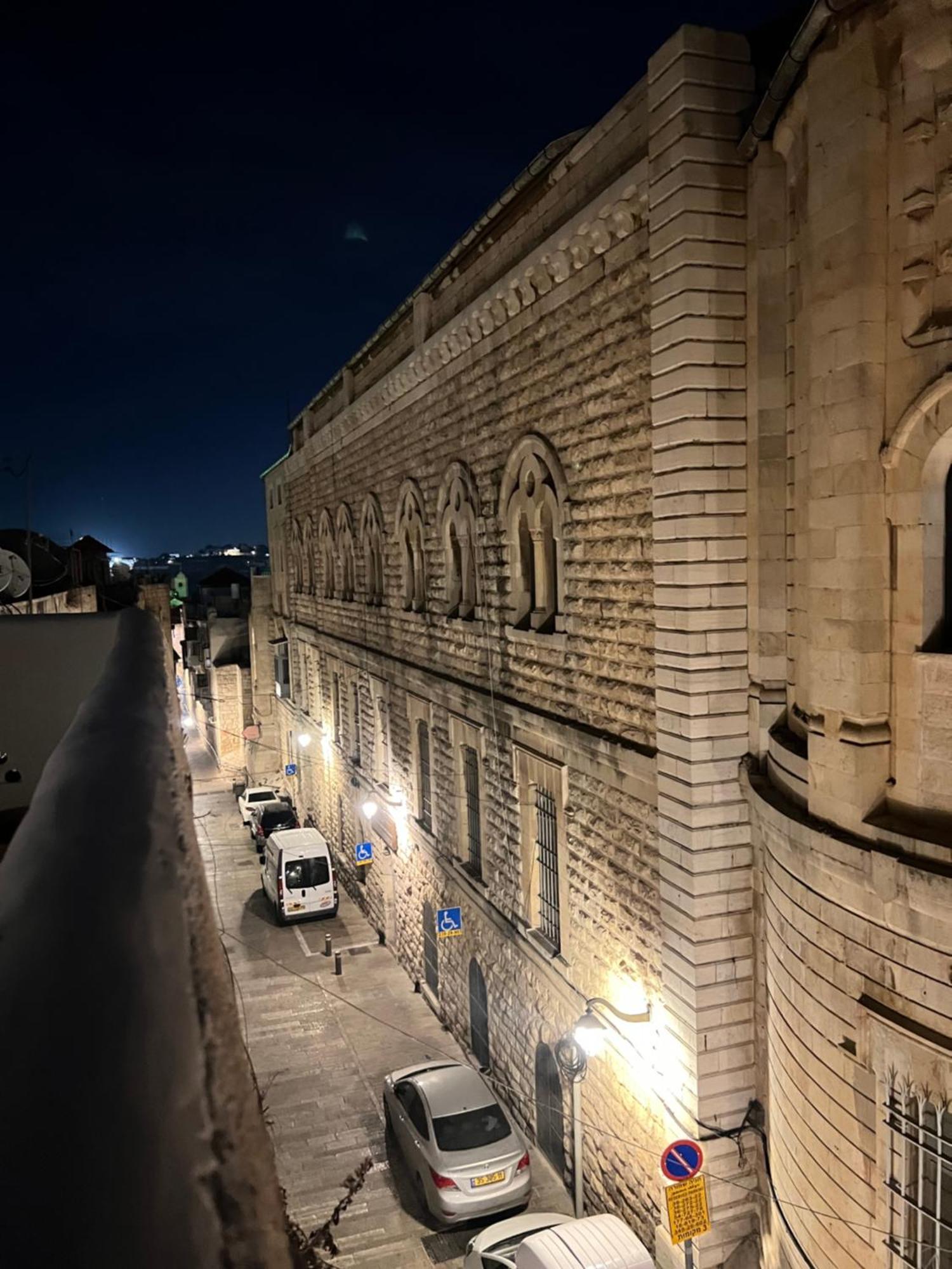 Petrakis Inn Jerusalem Exterior photo
