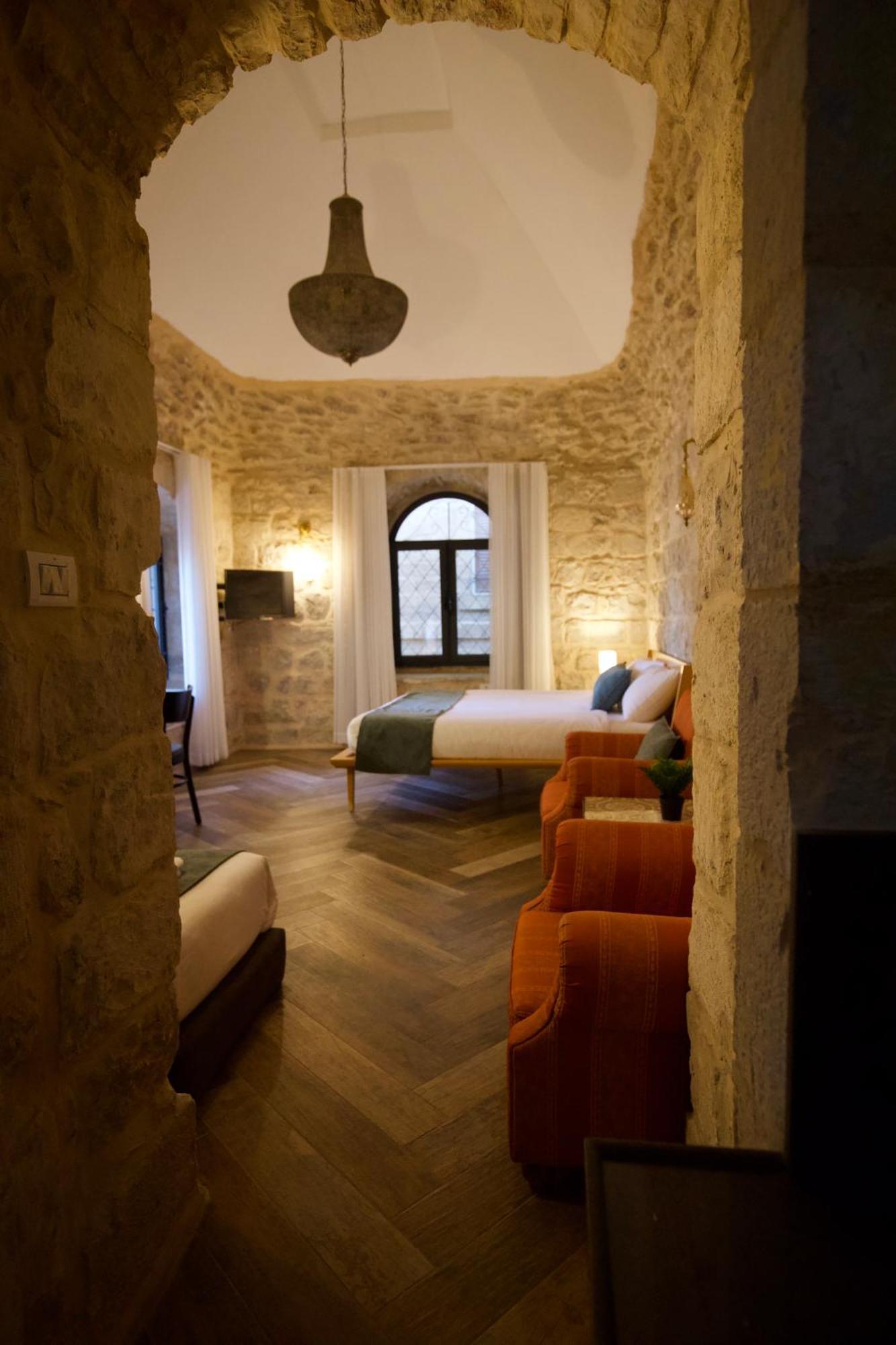 Petrakis Inn Jerusalem Exterior photo